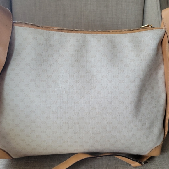 Authentic Gucci vintage GG canvas crossbody bag 001.105.0096 (B03) - Picture 12 of 16